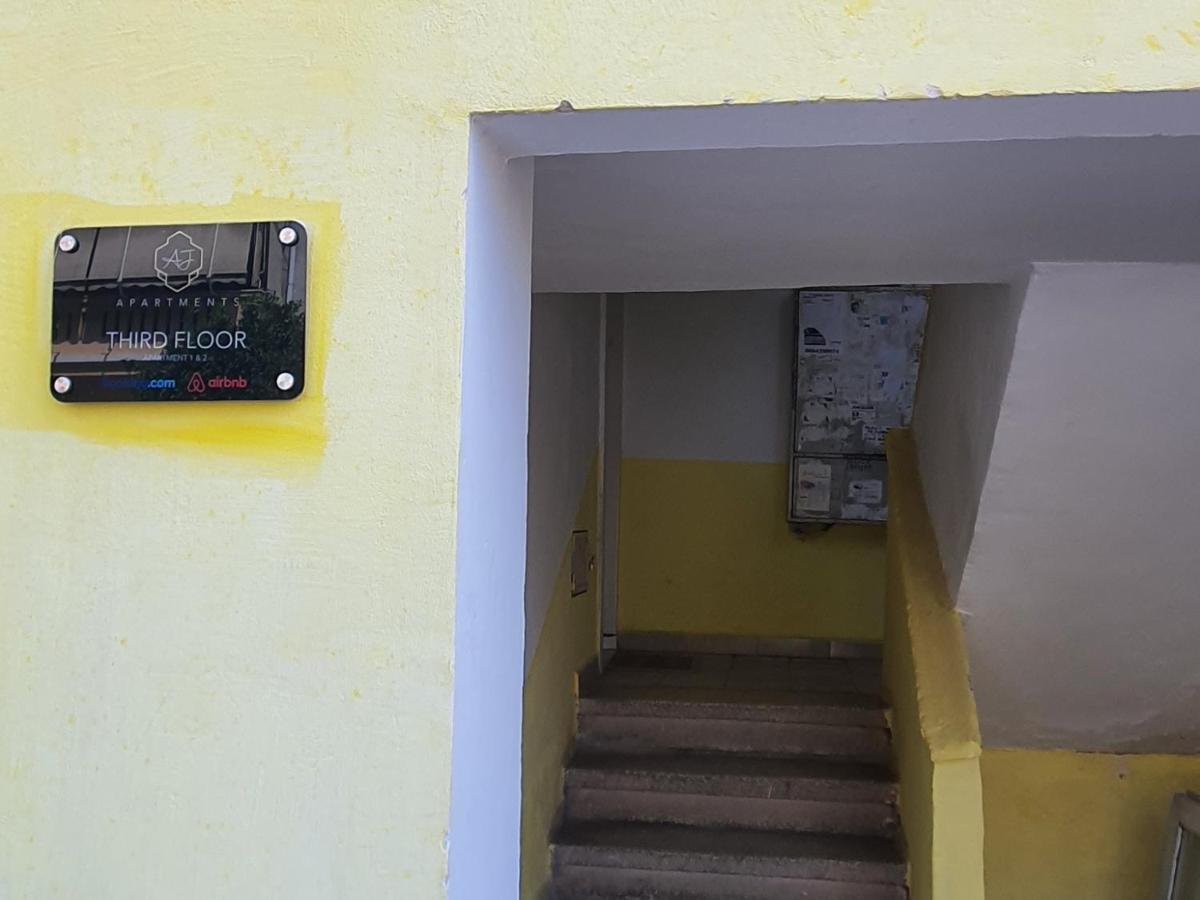 Center Apartment Tirana Exterior photo