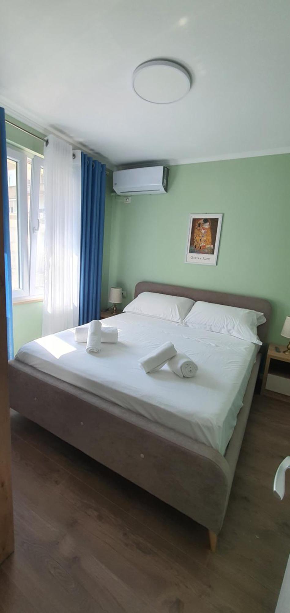 Center Apartment Tirana Exterior photo